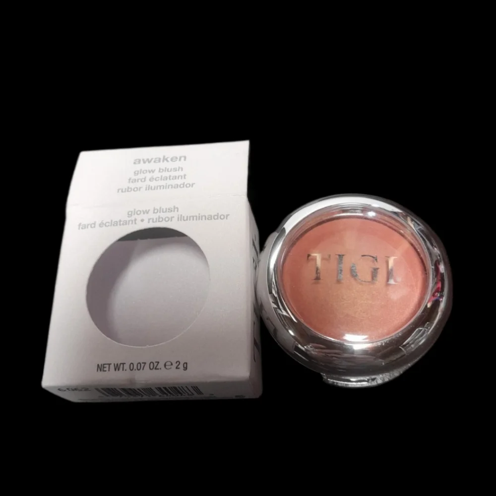 TIGI Glow Blush Compact